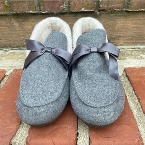 Vionic "Shirley" High Top Gray Felt Faux Fur Lined Slipper Ribbon Trim US 9